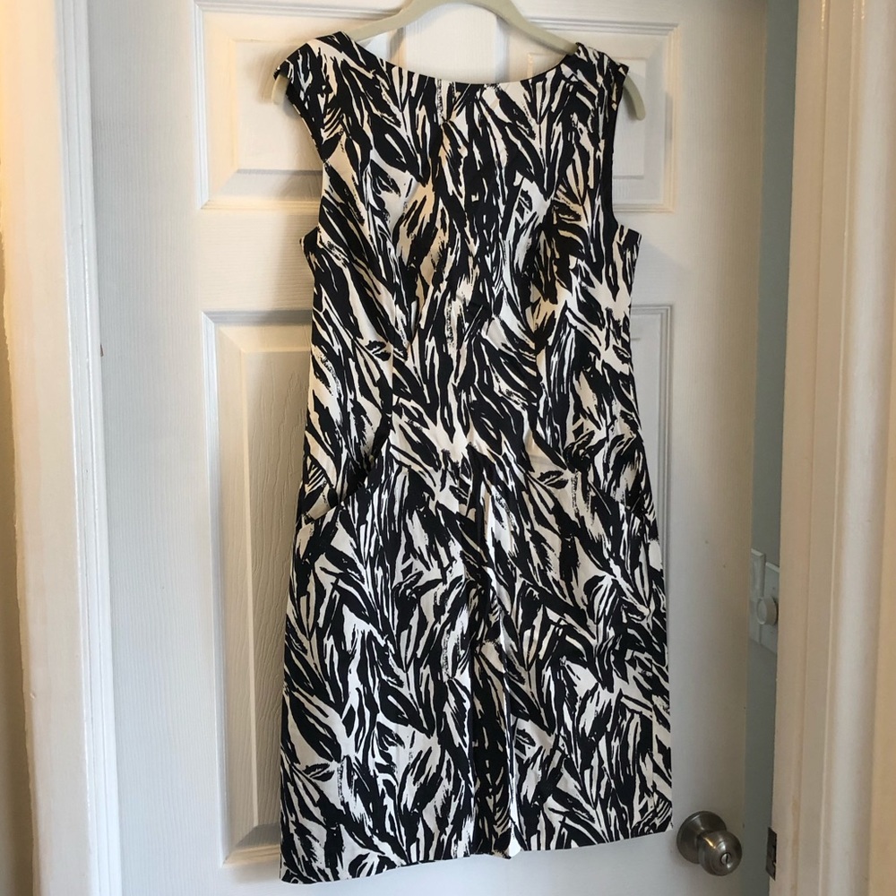 Black & white print dress